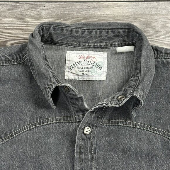 Vintage 90’s Levi’s Pearl Snap Denim Shirt - Picture 4 of 4